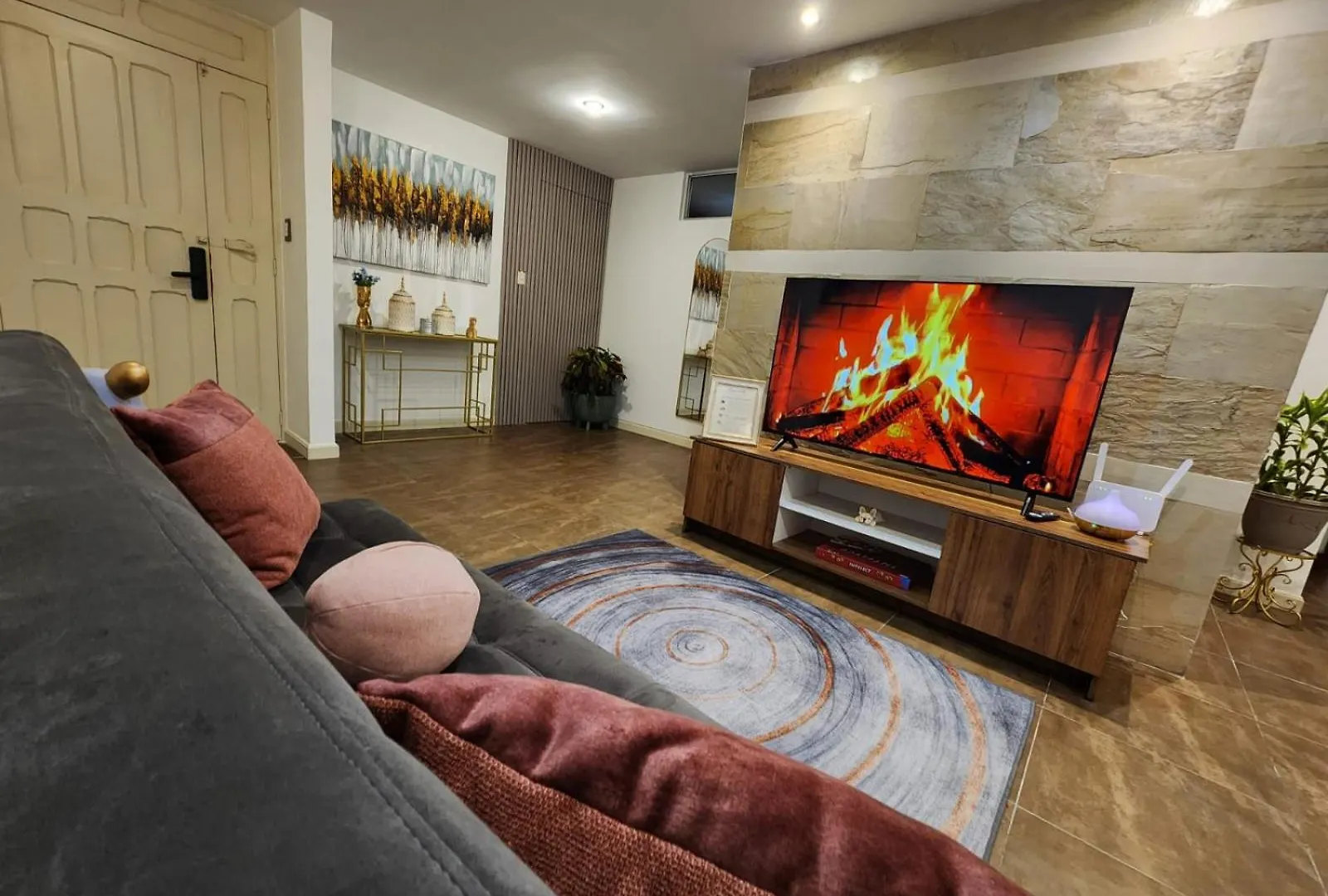 Amplio Y Moderno Departamento Con Vista Panoramica En Cuenca 아파트